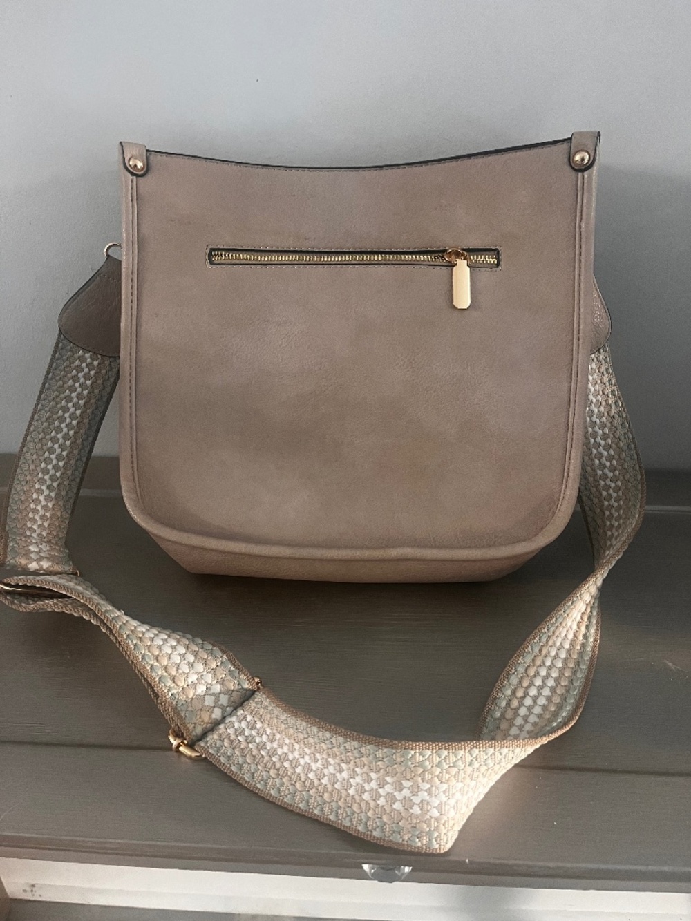 Crossbody purse
